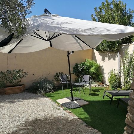 A L'Ombre De L'Olivier Διαμέρισμα LʼIsle-sur-la-Sorgue Εξωτερικό φωτογραφία